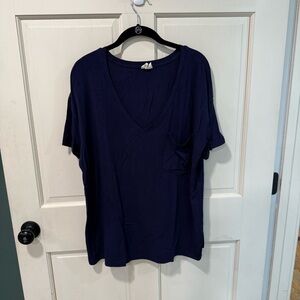 Kyte BABY Navy V-Neck Pocket Tee